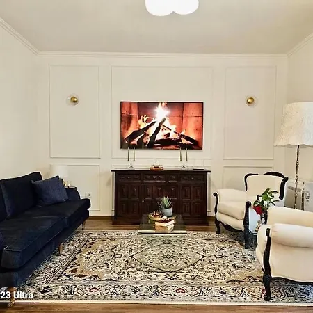 Novi's Luxury 2 Apartment *