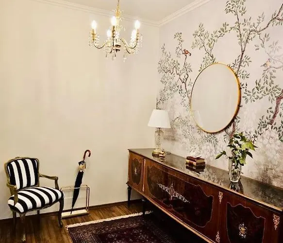 Appartamento Novi's Luxury 2 Gjirokastër